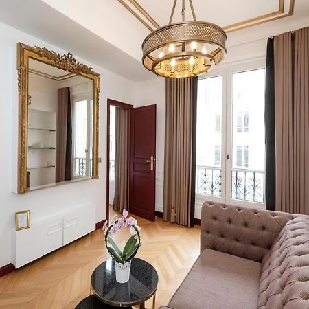 Champs Elysees - Lincoln Appartements Paris Exterior foto